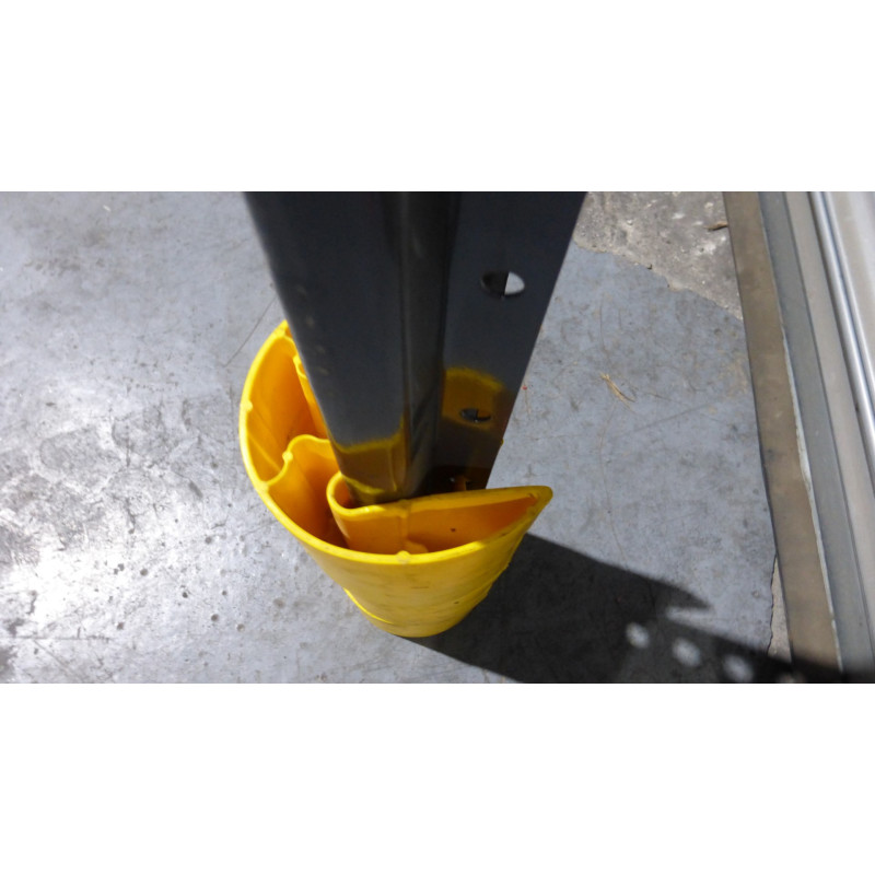 Plastic Pallet Racking Guards 100mm High